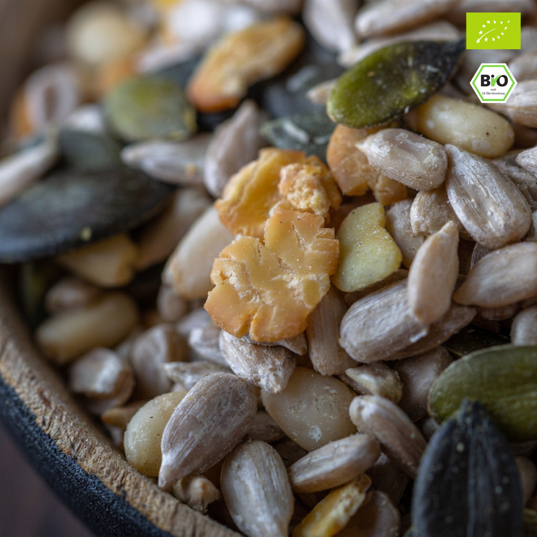 Bio Salat Topping | mit Pinienkernen | knackiger Saatenmix