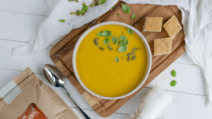 Linsen-Hokkaido Suppe | mit Kokosmilch