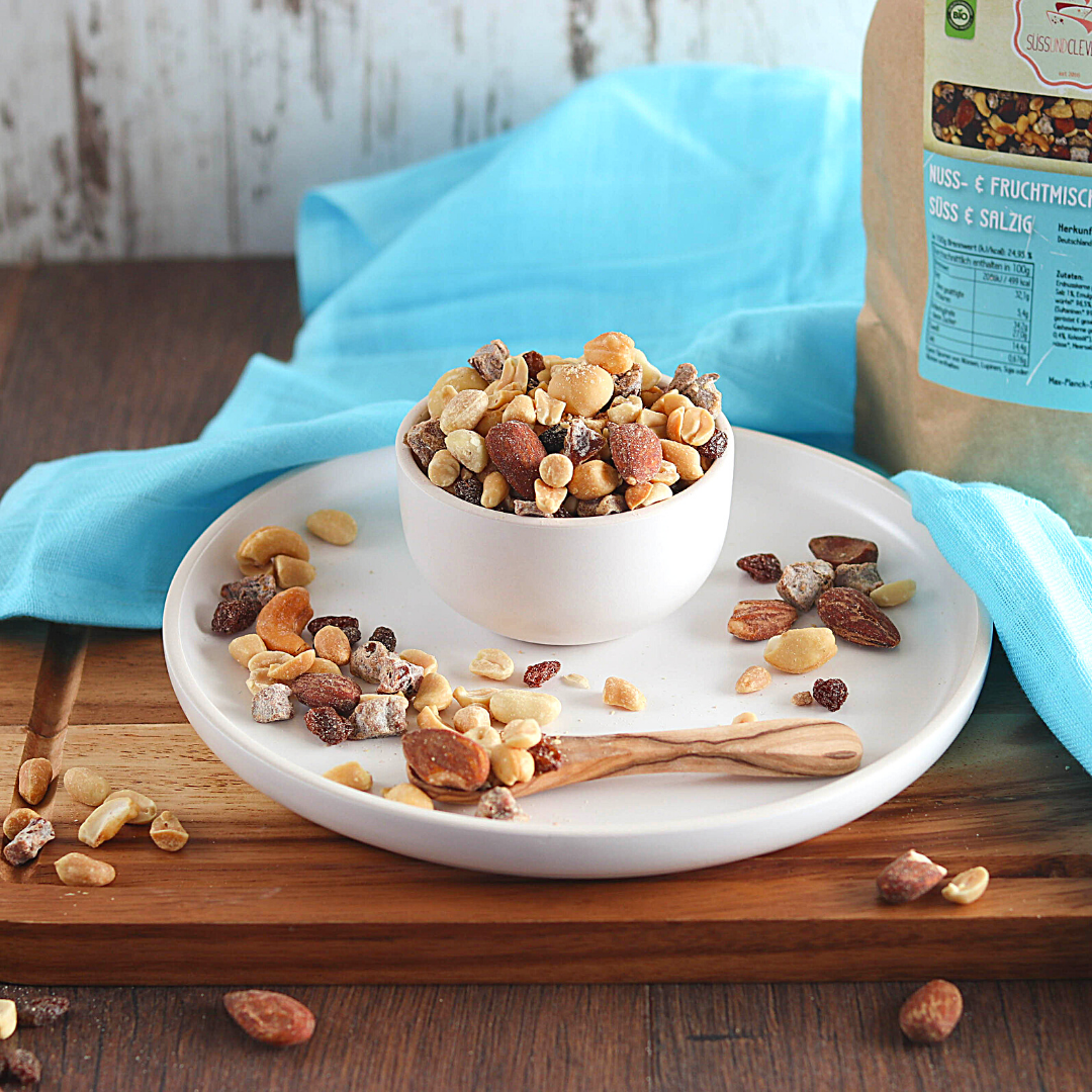 Bio Studentenfutter | "Couch-Crunch" | mit Erdnüssen, Cashews & Macadamia
