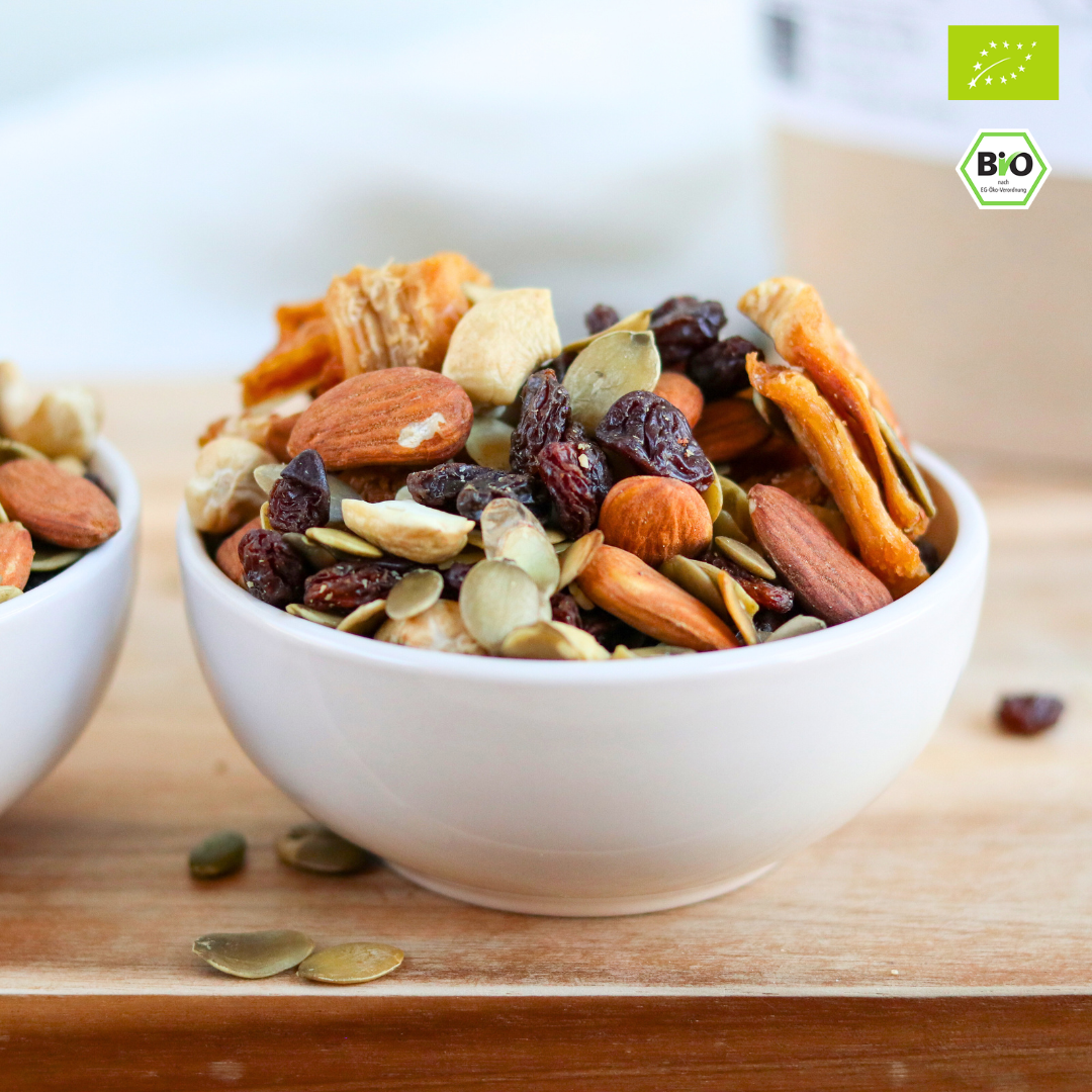 Bio Nuss- und Fruchtmischung | "Tropen-Knusper" | mit Ananas-Tidbits, Cashews & Kürbiskerne