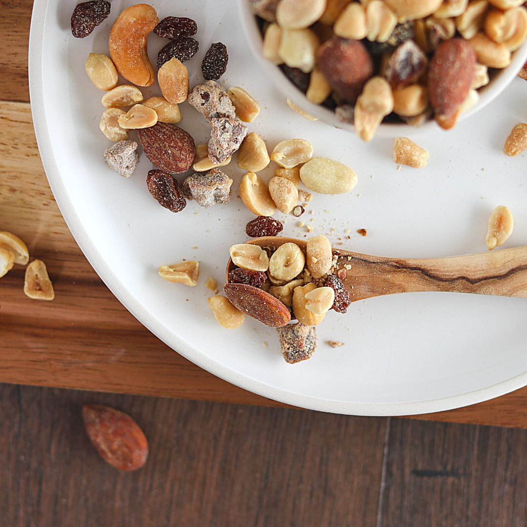 Bio Studentenfutter | "Couch-Crunch" | mit Erdnüssen, Cashews & Macadamia